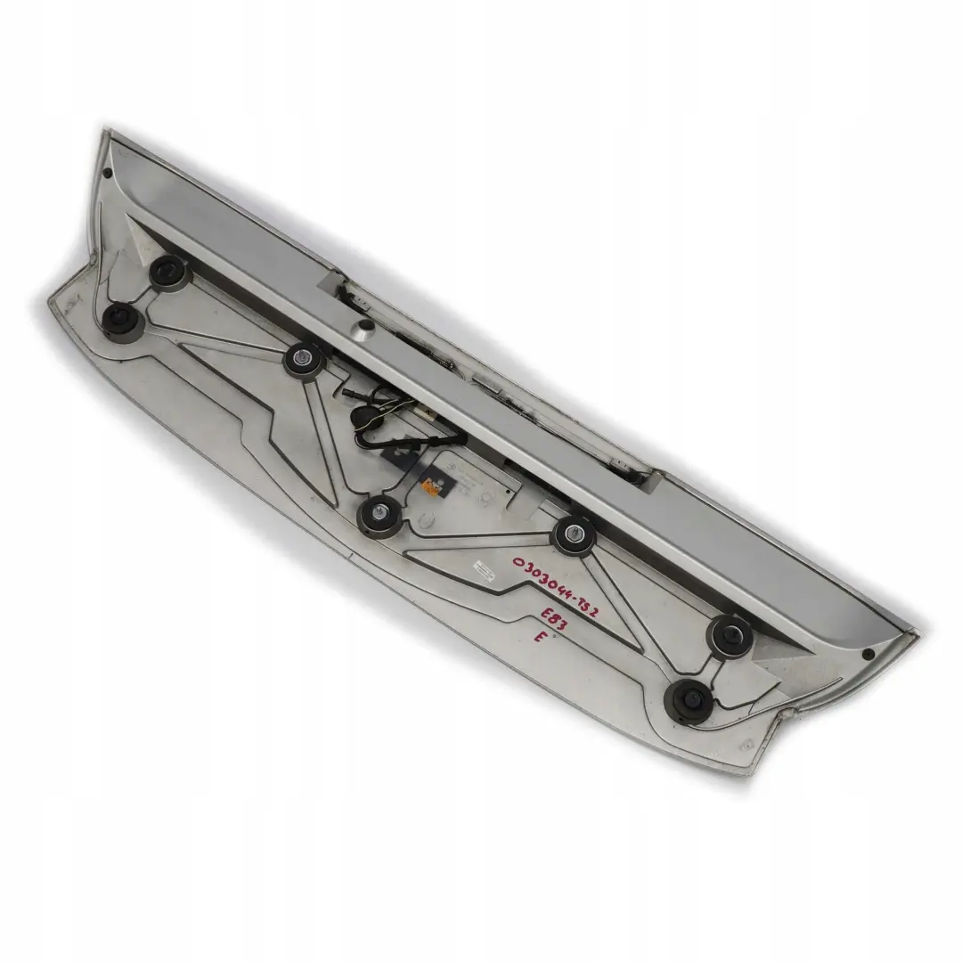 Spoiler Portellone Argento-Titanio Titan Argento Metallico 354 per BMW X3 2 E83 con numero di parte 0303044 BMW X3 2 E83 Spoiler Portellone Argento-Titanio Titan Argento Metallico 354 - SKU 0303044-TS2 - Numero di parte 0303044