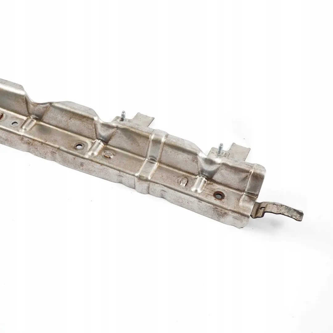 N54 Osłona termiczna turbiny do BMW E90 E91 E92 o numerze 7558316 BMW E90 E91 E92 N54 Osłona termiczna turbiny - SKU 7558316 - Numer Części 7558316