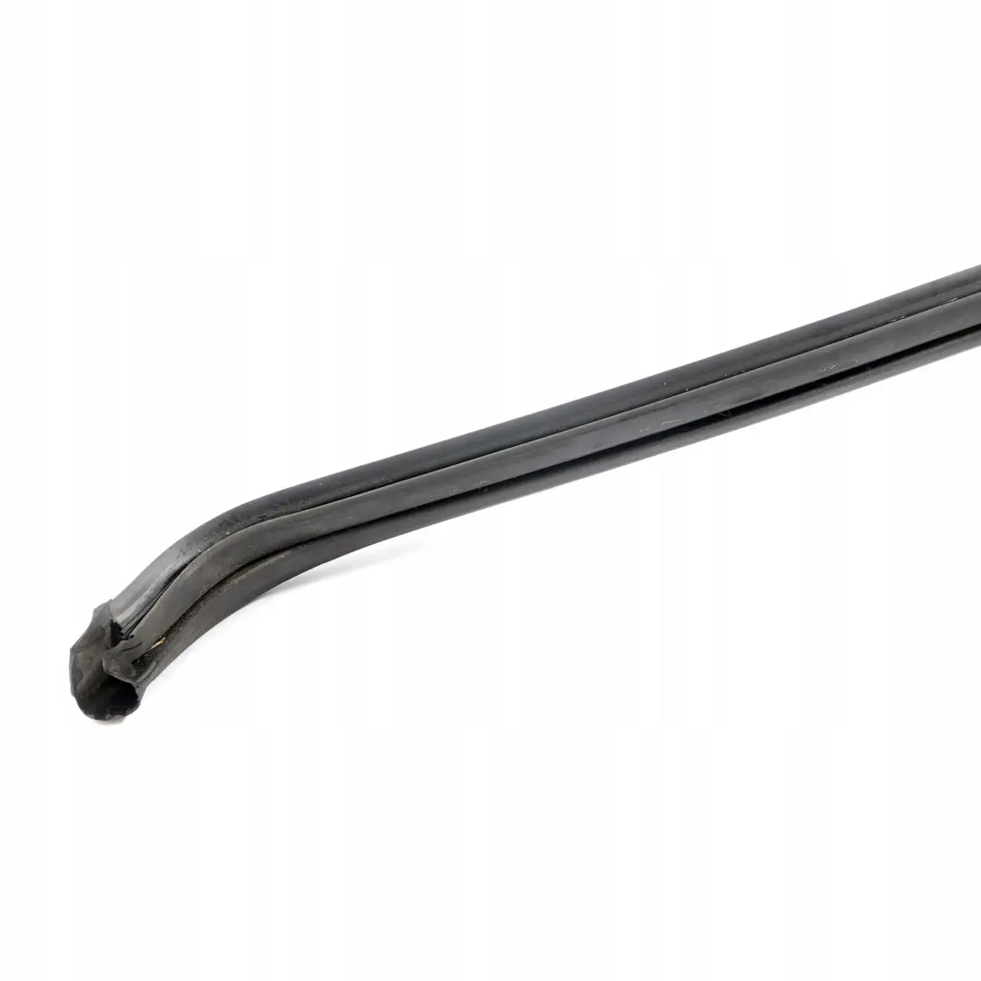 BMW E36 Uszczelka silnika tylna tył 694mm - SKU 8122580 - Numer Części 8122580