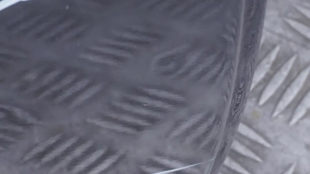 Door rear right O/S Sparkling Graphite - A22 to BMW 3 SERIES 9 E90 E90N LCi with Part number 7203648 BMW 3 SERIES 9 E90 E90N LCi Door rear right O/S Sparkling Graphite - A22 - SKU 7203648-SG9 - Part number 7203648