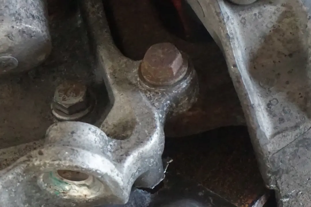 M57N2 231HP Stoßdämpfer Federbein Vorn Rechts Schwenklager für BMW 7 er E66 730Ld mit Teilenummer 6786532 BMW 7 er E66 730Ld M57N2 231HP Stoßdämpfer Federbein Vorn Rechts Schwenklager - SKU 6786532 - Teilenummer 6786532