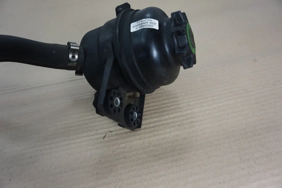 BMW 1 3 Series E81 E87 E90 E91 LCI Manguera Tubo Retorno Radiador Aceite - SKU 6768094-2 - Número de pieza 6850582