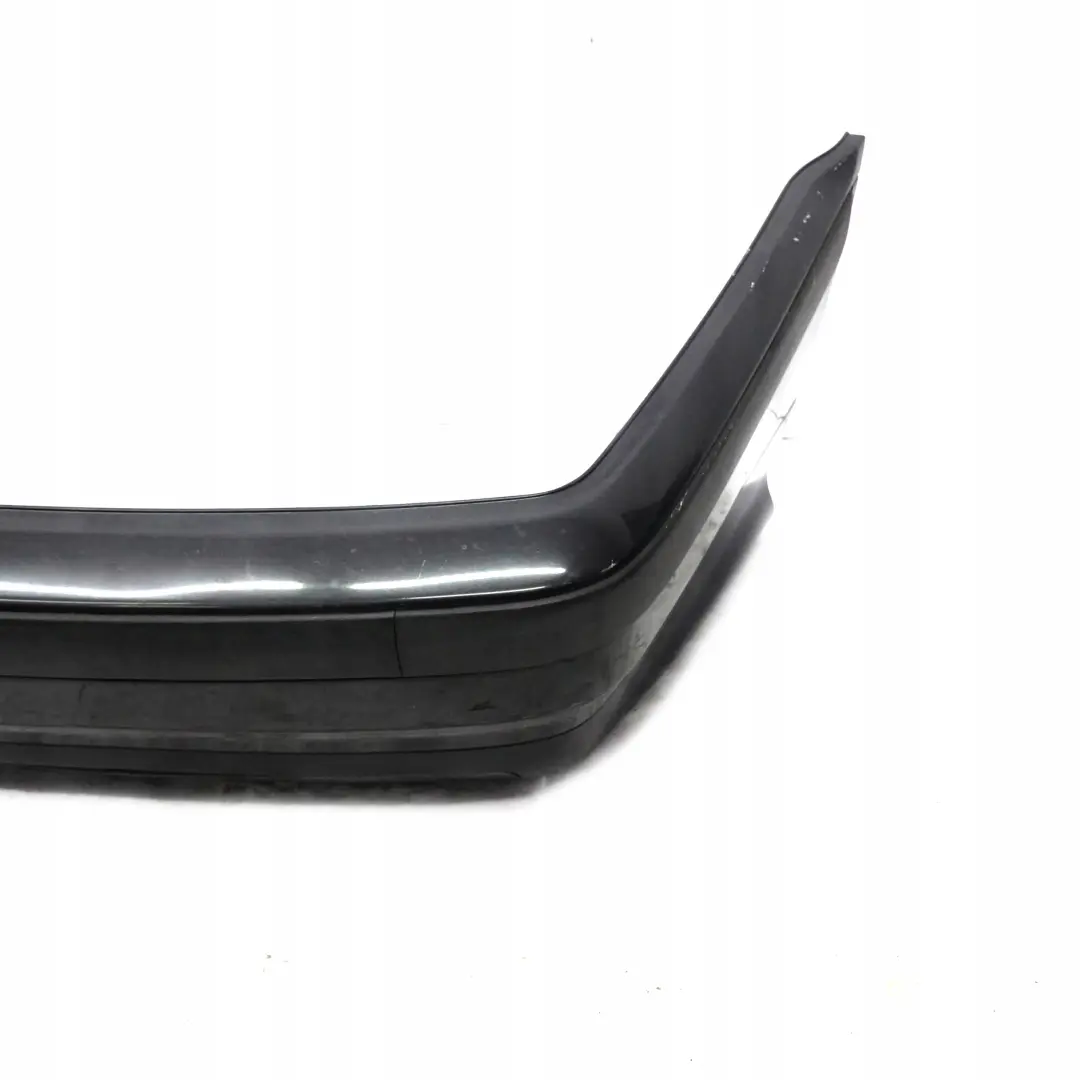 Zderzak tył tylny Cosmosschwarz do BMW E36 o numerze 9070107 BMW E36 Zderzak tył tylny Cosmosschwarz - SKU 9070107-COS - Numer Części 9070107