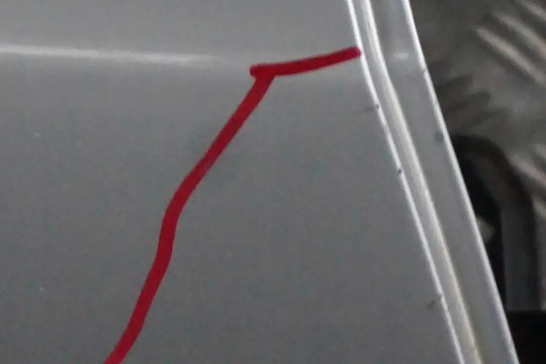 Puerta Trasera Derecha Titan Plata - 354 para BMW 5 E60 E60N con número de pieza 7202342 BMW 5 E60 E60N Puerta Trasera Derecha Titan Plata - 354 - SKU 7202342-TS3 - Número de pieza 7202342