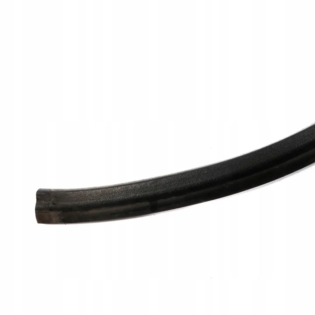 Mercedes W204 Partition Moteur Avant Joint Caoutchouc - SKU A2046280198 - Numéro de pièce A2046280198