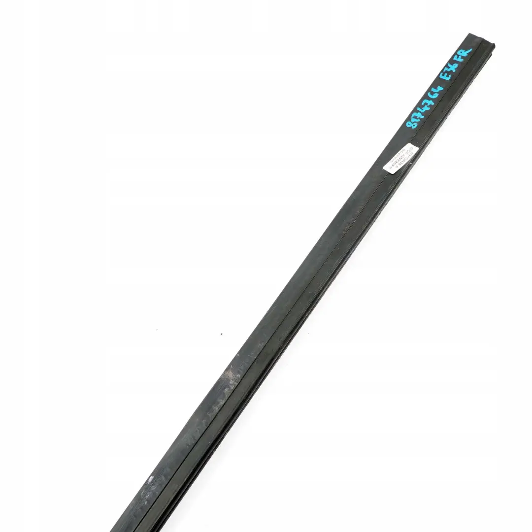 BMW E36 Berlina Touring Paraspruzzi Interno Porta Anteriore Destro Nero O/S - SKU 8174764 - Numero di parte 8174764