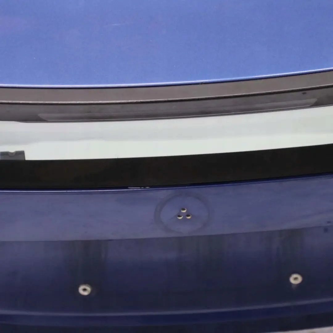 Mercedes-Benz CLC CL203 SportCoupe Boot Trunk Lid Tailgate Brilliant Silver 744 to with Part number A2037400305 Mercedes-Benz CLC CL203 SportCoupe Boot Trunk Lid Tailgate Brilliant Silver 744 - SKU A2037400305-BRS - Part number A2037400305