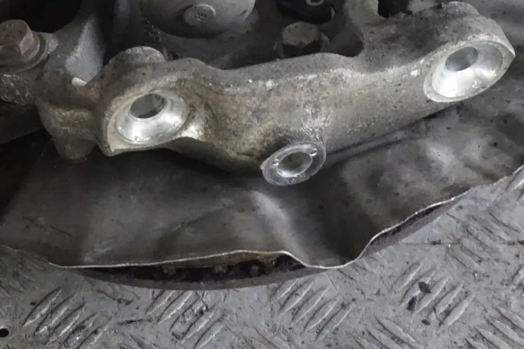 Reihe E60 525i M54 Stoßdämpfer Federbein Vorn Links BMW 5 - SKU 6764457-7 - Teilenummer 6764457