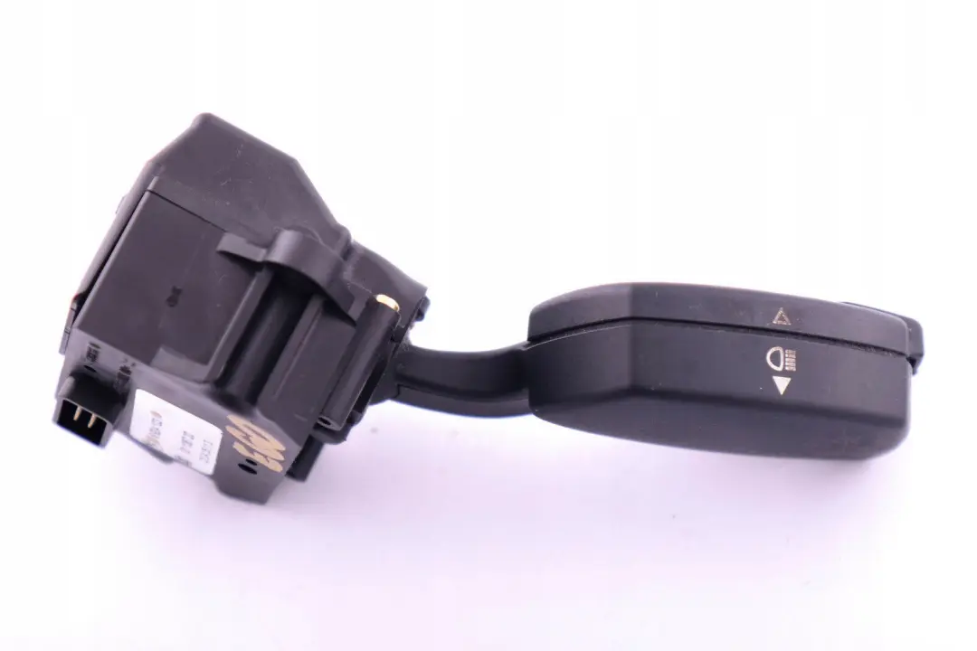 Interruttore Cluster Indicatore Di Direzione Stalk per BMW E60 E61 E63 E64 con numero di parte 61316924103 BMW E60 E61 E63 E64 Interruttore Cluster Indicatore Di Direzione Stalk - SKU 6924103 - Numero di parte 61316924103
