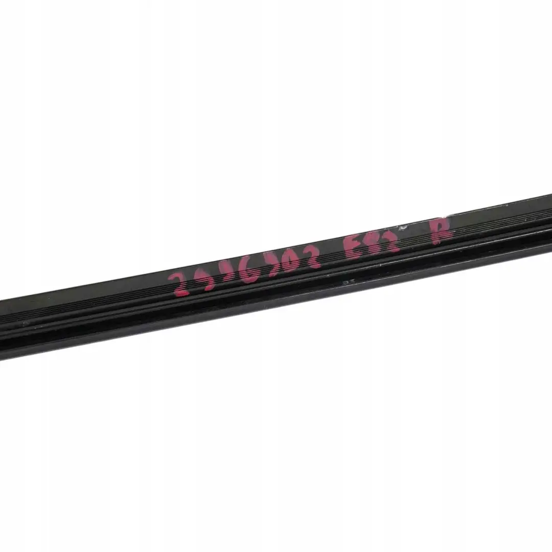 Listwa dachu dachowa prawa glanzschwarz do BMW E82 o numerze 2996902 BMW E82 Listwa dachu dachowa prawa glanzschwarz - SKU 2996902 - Numer Części 2996902