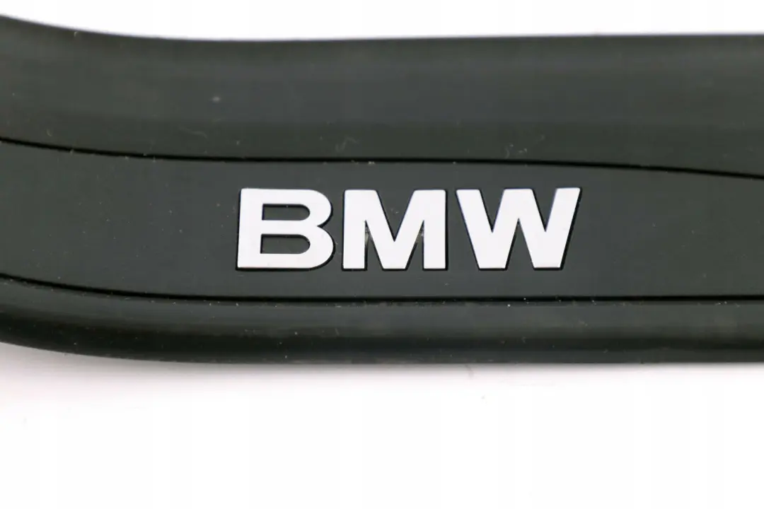 Osłona listwa progu tylna tył lewa do BMW 3 E90 E91 o numerze 7060285 BMW 3 E90 E91 Osłona listwa progu tylna tył lewa - SKU 7060285 - Numer Części 7060285