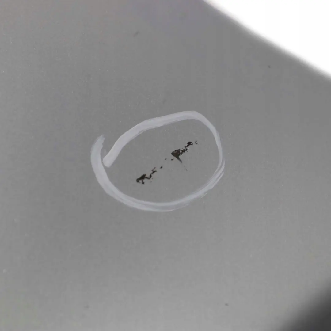 Zderzak przód pdc Silverstone do BMW E60 M5 o numerze 0391914 BMW E60 M5 Zderzak przód pdc Silverstone - SKU 0391914-SIL - Numer Części 0391914