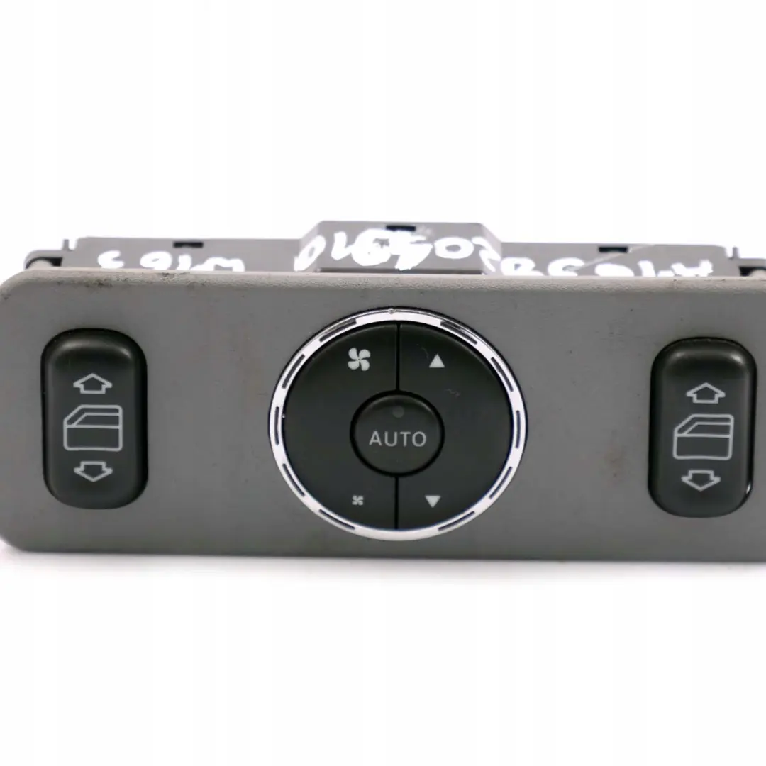 Console centrale Pannello interruttore aria condizionata finestra per Mercedes W163 con numero di parte A1688206810 Mercedes W163 Console centrale Pannello interruttore aria condizionata finestra - SKU A1638204910 - Numero di parte A1688206810