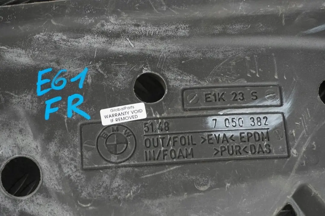 BMW E61 Wygłuszenie nadkola przednie przód prawe - SKU 7050382 - Numer Części 7050382