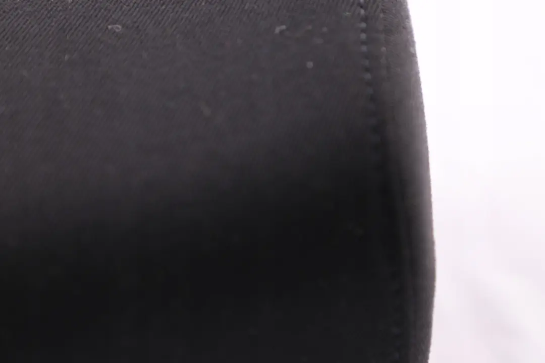 Siege Avant Appui-Tete Gauche / Droite Tissu Anthracite pour BMW 1 E81 E87 LCI à propos du numéro de pièce 9149778 BMW 1 E81 E87 LCI Siege Avant Appui-Tete Gauche / Droite Tissu Anthracite - SKU 9149778 - Numéro de pièce 9149778