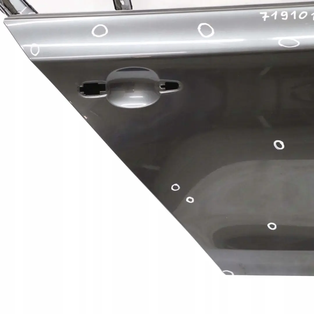 Porta posteriore destra Sparkling Graphite Metallic - A22 per BMW 2 E87 con numero di parte 7191018 BMW 2 E87 Porta posteriore destra Sparkling Graphite Metallic - A22 - SKU 7191018-SG2 - Numero di parte 7191018