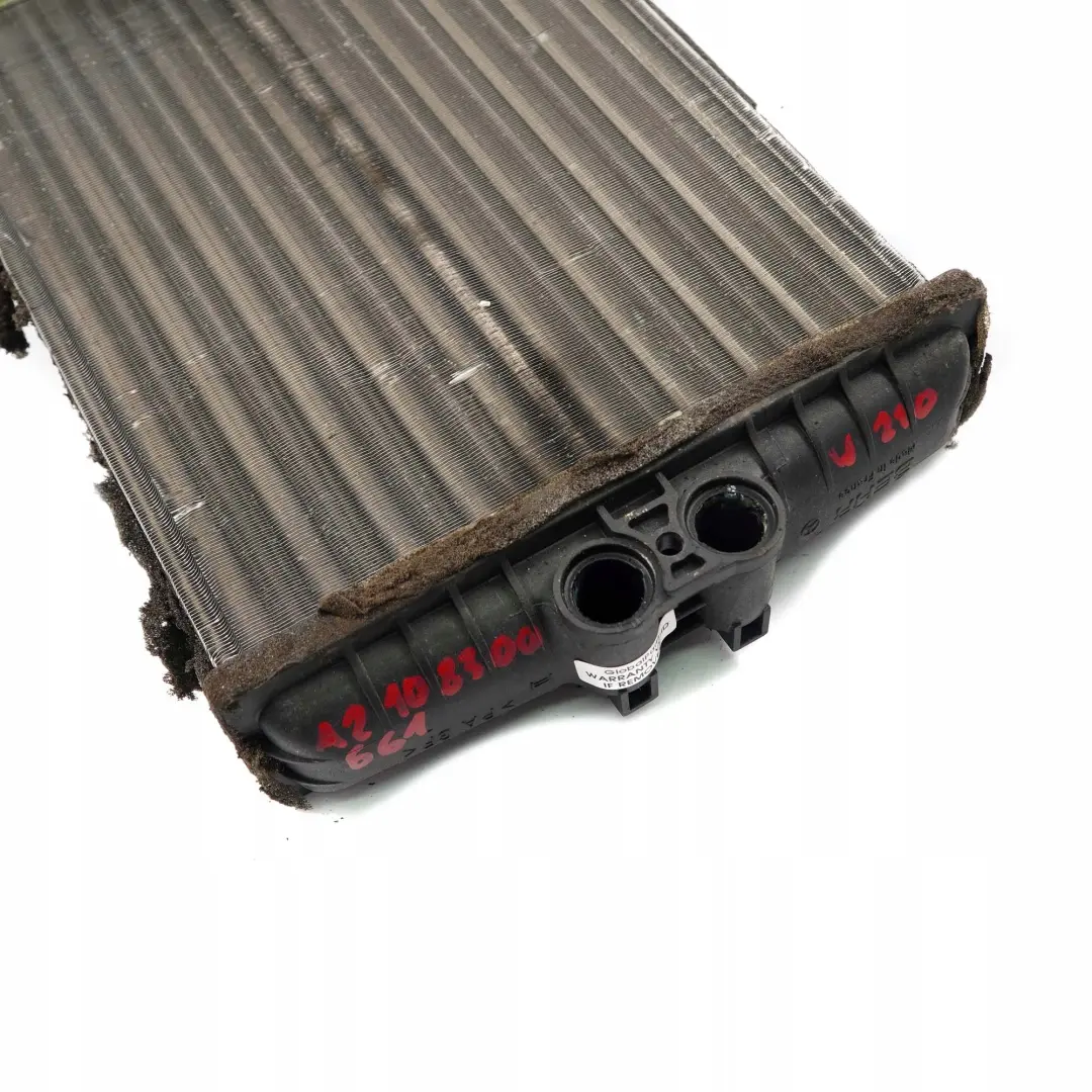 W208 W210 Nagrzewnica do MERCEDES C CLK E W202 o numerze A2108300661 MERCEDES C CLK E W202 W208 W210 Nagrzewnica - SKU A2108300661 - Numer Części A2108300661