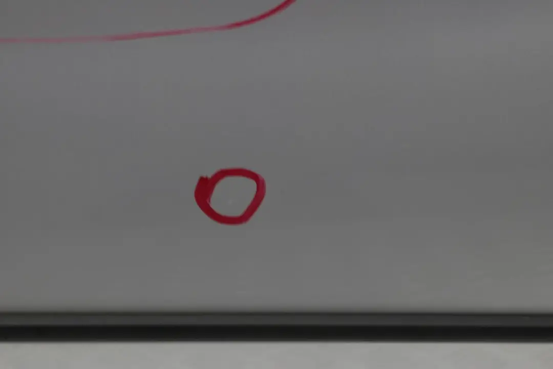 Puerta Trasera Izquierda Titansilber Titan Silver Metallic - 354 para BMW E53 11 con número de pieza 8256827 BMW E53 11 Puerta Trasera Izquierda Titansilber Titan Silver Metallic - 354 - SKU 8256827-TS11 - Número de pieza 8256827