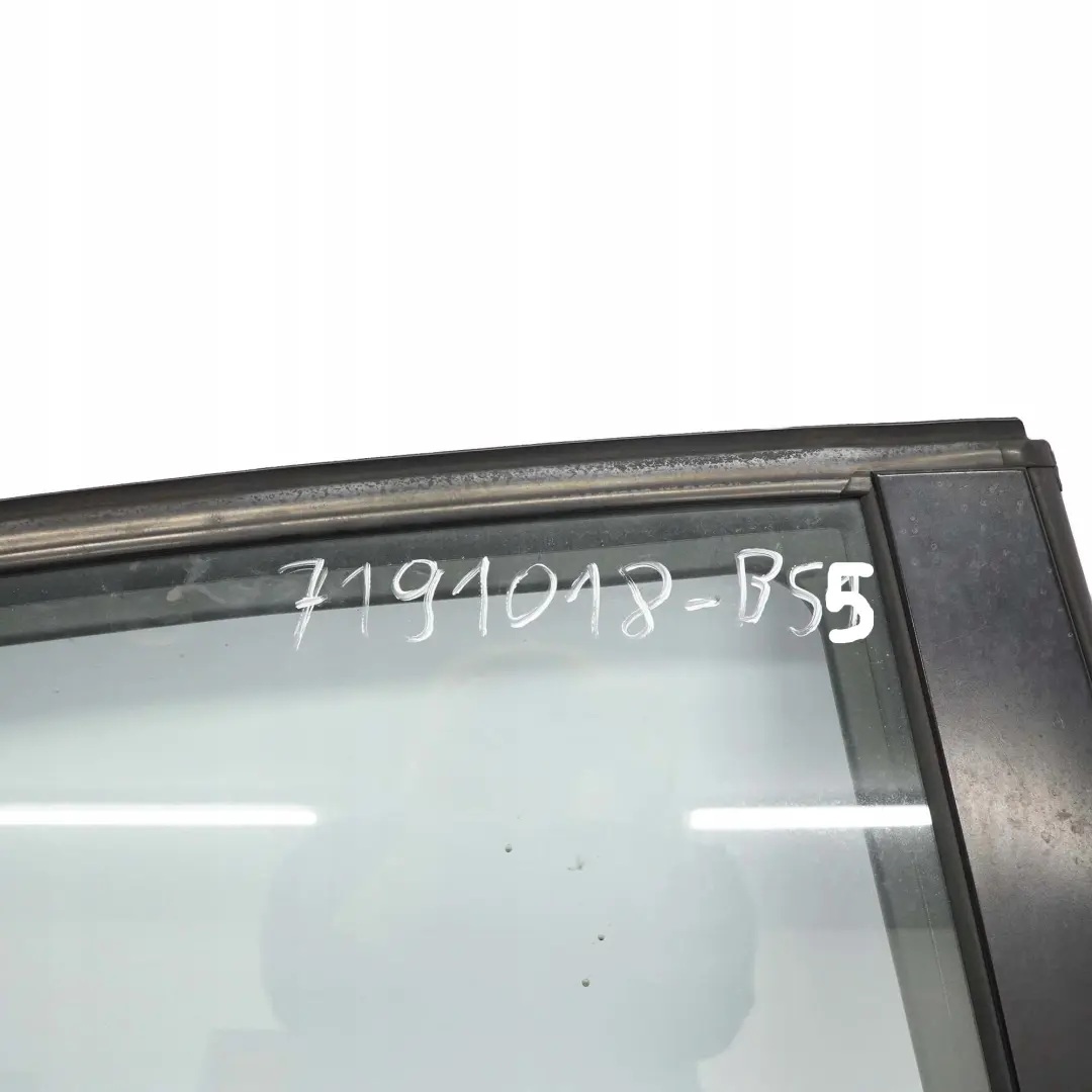 BMW 1 Series E87 5 Door Rear Right O/S Black Sapphire Metallic - 475 - SKU 7191018-BS5 - Part number 7191018