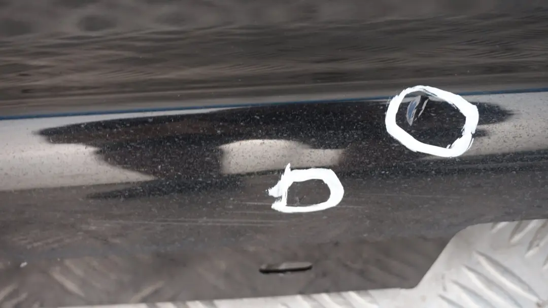 BMW 1 E87 Nakładka próg prawy schwarz II 668 - SKU 0032948-SCH9 - Numer Części 32948