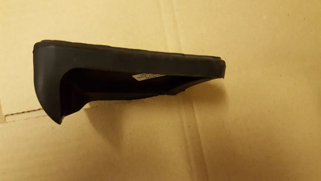 Genuine BMW Automatic Transmission Brake Pedal Rubber Pad Cover to with Part number 1160421 Genuine BMW Automatic Transmission Brake Pedal Rubber Pad Cover - SKU rhd-1160421 - Part number 1160421