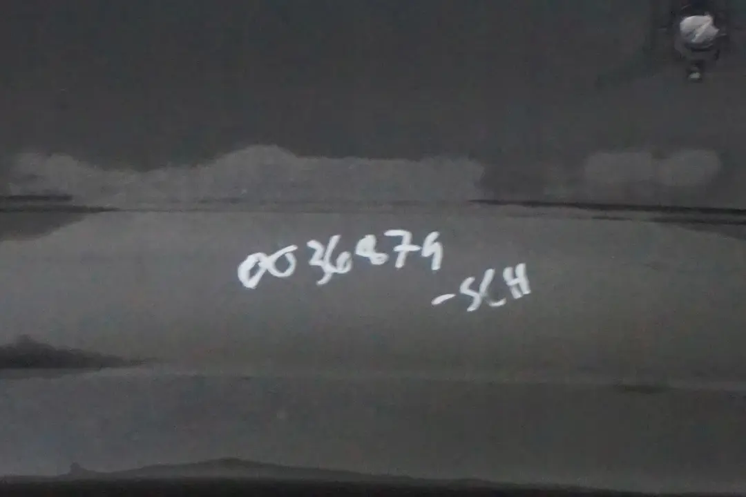 Lift Rear Bumper Trim Panel Schwarz 2 Black - 668 to BMW 3 Series E90 LCi with Part number 0036875 BMW 3 Series E90 LCi Lift Rear Bumper Trim Panel Schwarz 2 Black - 668 - SKU 0036874-SCH - Part number 0036875