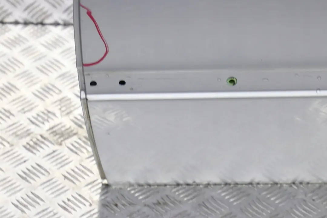 Door Rear Left N/S Arktis Silver Metallic - 309 to BMW 5 E39 Saloon with Part number 8266721 BMW 5 E39 Saloon Door Rear Left N/S Arktis Silver Metallic - 309 - SKU 8266721-AS - Part number 8266721