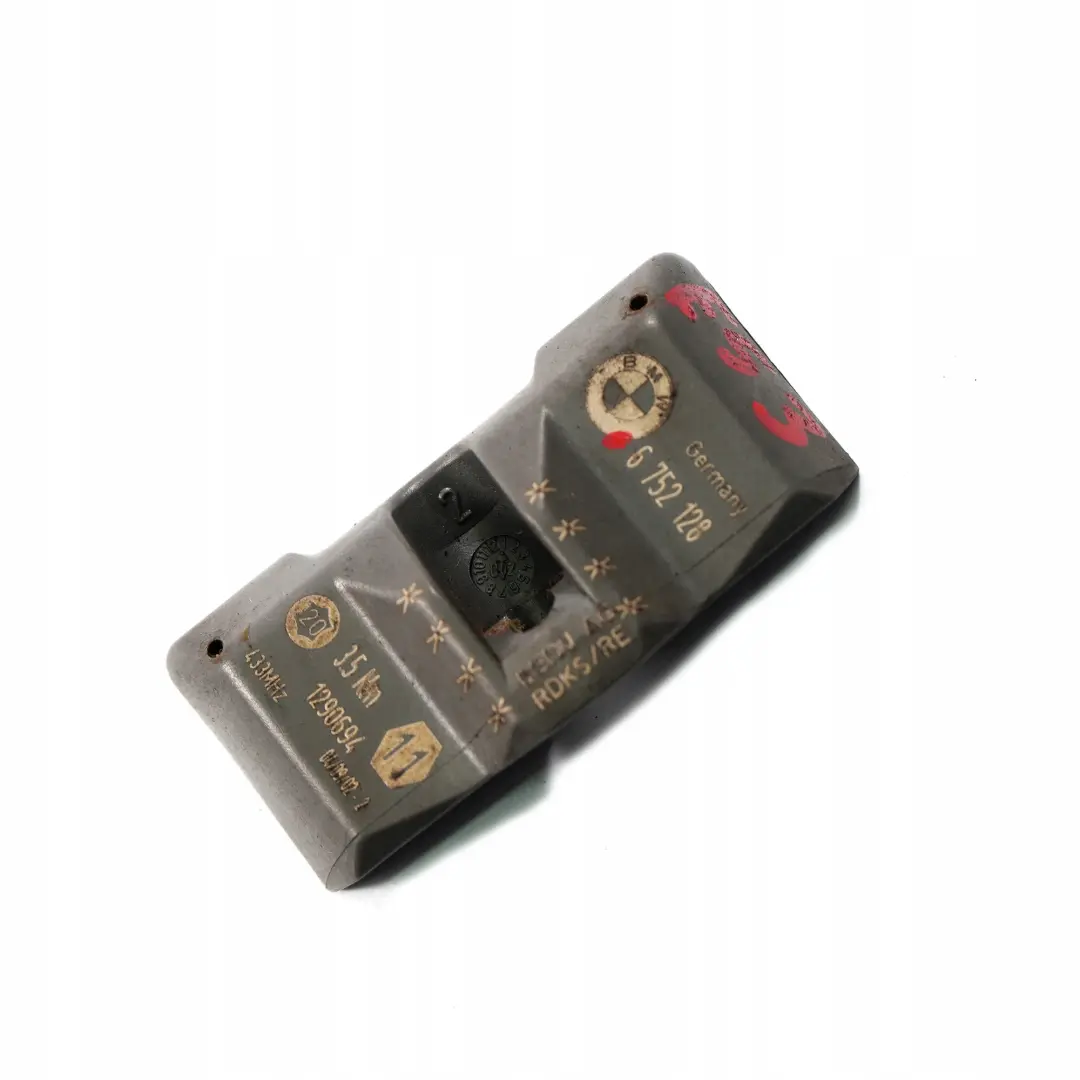 Electronics Module RDC 433MHz Control Unit 6752128 to BMW X5 Series E53 Wheel with Part number 6872887 BMW X5 Series E53 Wheel Electronics Module RDC 433MHz Control Unit 6752128 - SKU 6872887 - Part number 6872887