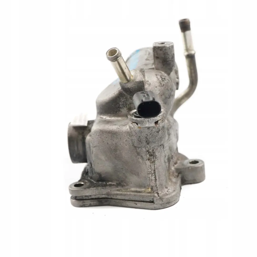 OM612 Carcasa del termostato del refrigerante diesel para Mercedes W163 con número de pieza A6122000015 Mercedes W163 OM612 Carcasa del termostato del refrigerante diesel - SKU A6122000015 - Número de pieza A6122000015
