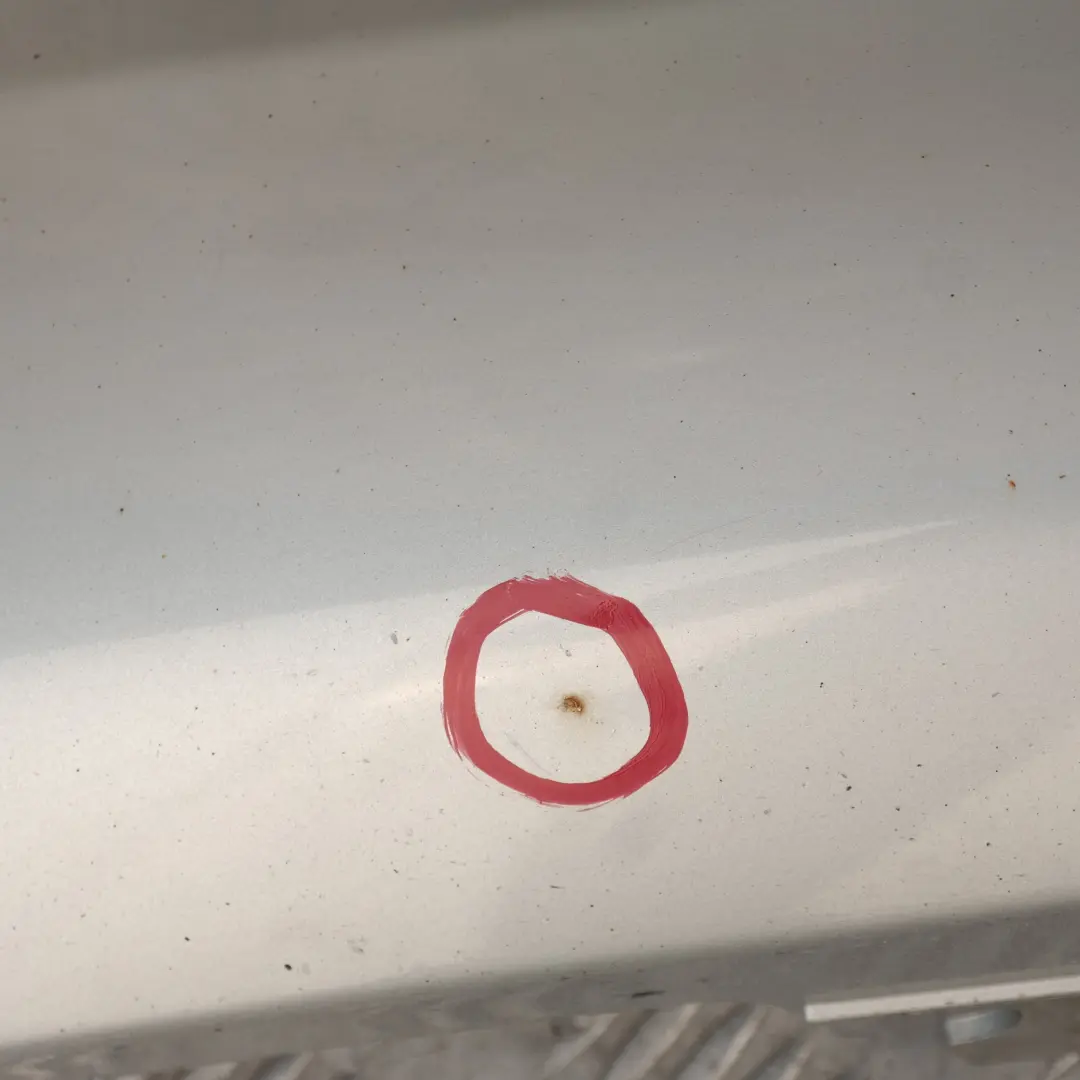 Bas de Porte Seuil Droite Argent Titane Argent pour BMW E81 E82 M Sport à propos du numéro de pièce 34732 BMW E81 E82 M Sport Bas de Porte Seuil Droite Argent Titane Argent - SKU 0034732-TS1 - Numéro de pièce 34732