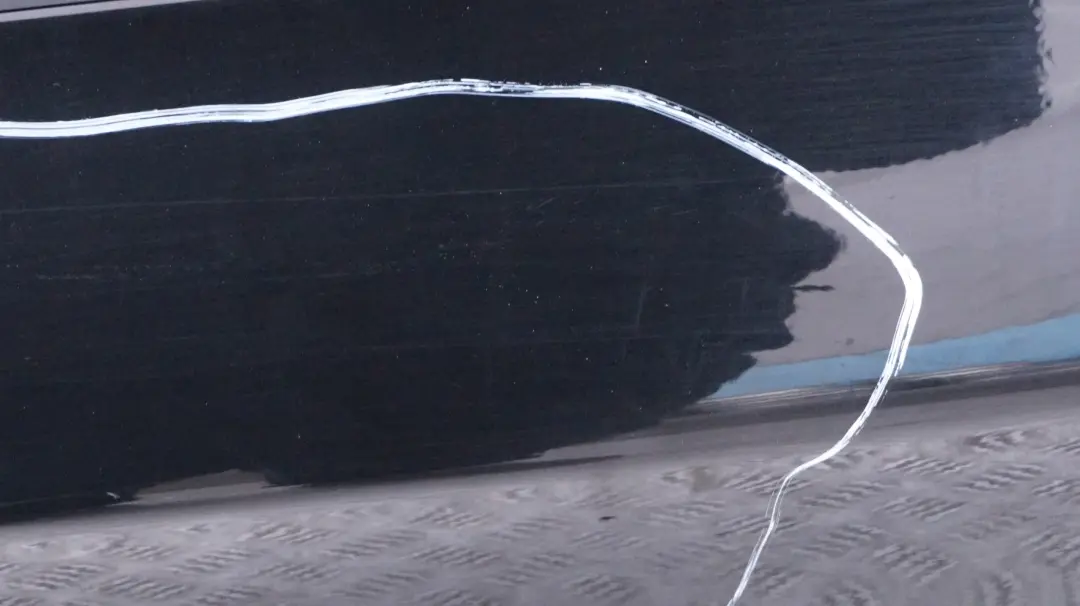 Fahrerseite Tür hinten links Schwarz 2 für BMW 1 er E87 LCI mit Teilenummer 7191017 BMW 1 er E87 LCI Fahrerseite Tür hinten links Schwarz 2 - SKU 7191017-SCH22 - Teilenummer 7191017