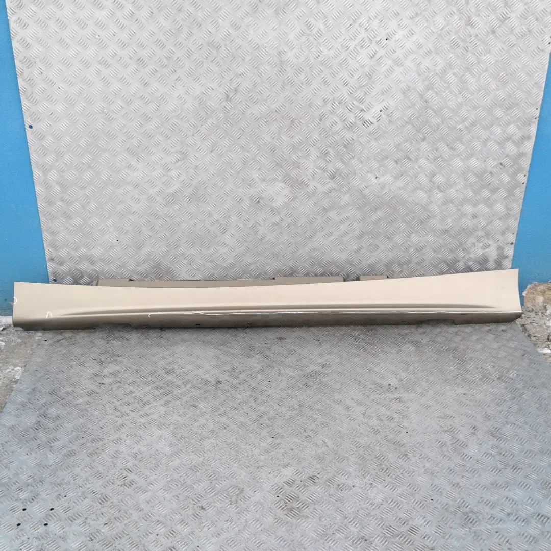 Bas de Porte Couverture Seuil A Gauche Sonora Metallique pour BMW E87 à propos du numéro de pièce 51770032949 BMW E87 Bas de Porte Couverture Seuil A Gauche Sonora Metallique - SKU 0032949-SON - Numéro de pièce 51770032949