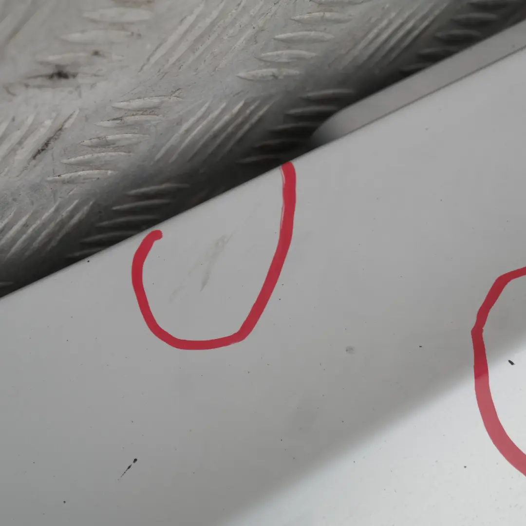 Nakładka na próg lewy titansilber 354 do BMW 1 E81 o numerze 0036143 BMW 1 E81 Nakładka na próg lewy titansilber 354 - SKU 0036143-TS1 - Numer Części 0036143