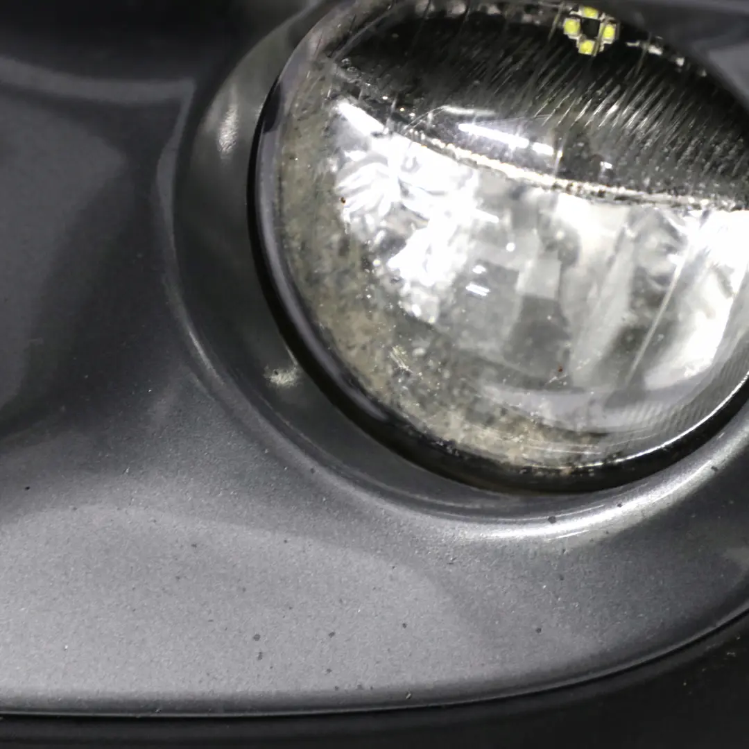 Stossfänger Vorn Dark Silver Silber Metallic 871 für BMW Mini R55 R56 8 Cooper S mit Teilenummer 0430242 BMW Mini R55 R56 8 Cooper S Stossfänger Vorn Dark Silver Silber Metallic 871 - SKU 0430242-DS8 - Teilenummer 0430242