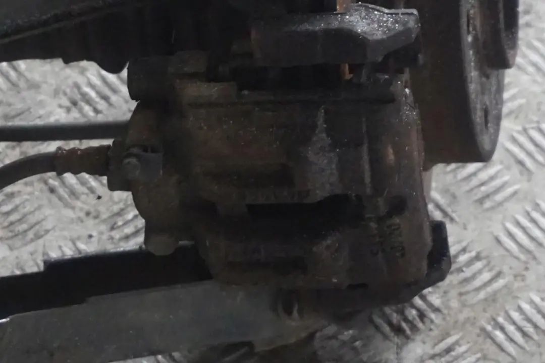 Reihe E81 118d N47 143PS Abtriebswelle Schwenklager Hinten Links für BMW 1 mit Teilenummer 6774809 BMW 1 Reihe E81 118d N47 143PS Abtriebswelle Schwenklager Hinten Links - SKU 6774809-29 - Teilenummer 6774809