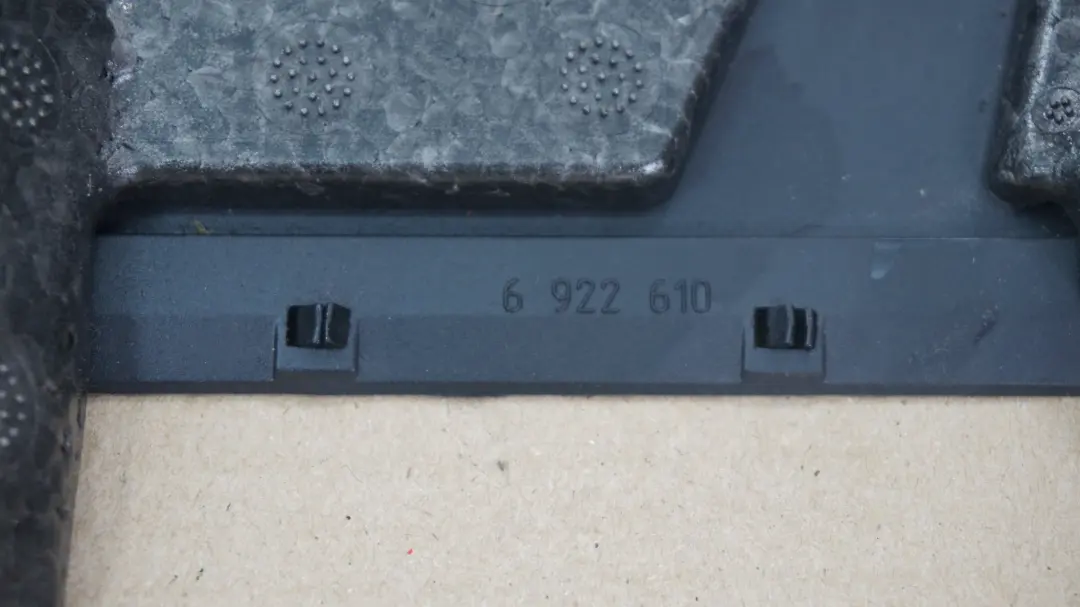 BMW 5 6 er 2 E60 E61 E63 E64 Verkleidung Frontteil 6947828 - SKU 6947775-2 - Teilenummer 6947775