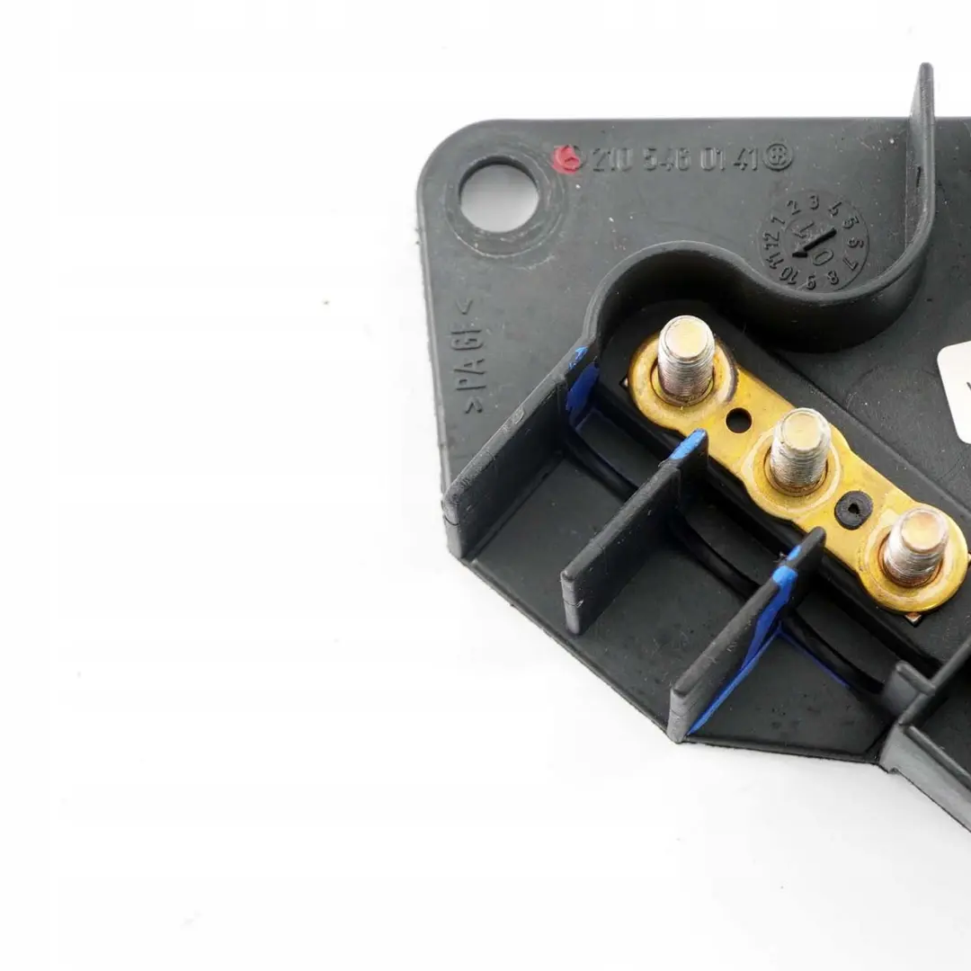 Mercedes-Benz E-Klasse W210 Batteriekabel Sicherrungskasten Box Verbinder für mit Teilenummer A2105460141 Mercedes-Benz E-Klasse W210 Batteriekabel Sicherrungskasten Box Verbinder - SKU A2105460141 - Teilenummer A2105460141