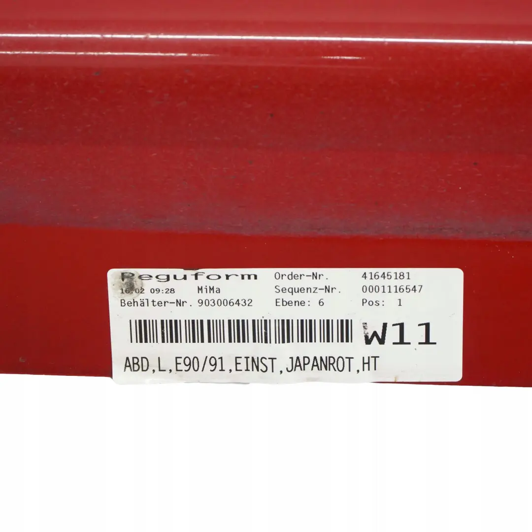 Listello Portiera Apertura Gonna SX Rosso Giappone Rosso - 438 per BMW E90 E91 con numero di parte 0032951 BMW E90 E91 Listello Portiera Apertura Gonna SX Rosso Giappone Rosso - 438 - SKU 0032951-JR2 - Numero di parte 0032951