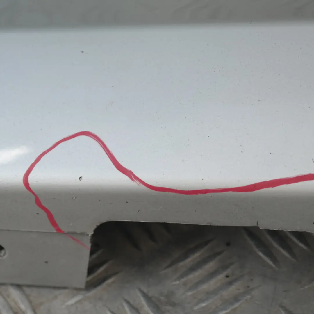 Sill strip side skirt right O/S Titansilber Silver 354 to BMW 1 SERIES 10 E87N LCI with Part number 51770036144 BMW 1 SERIES 10 E87N LCI Sill strip side skirt right O/S Titansilber Silver 354 - SKU 0036144-TS10 - Part number 51770036144