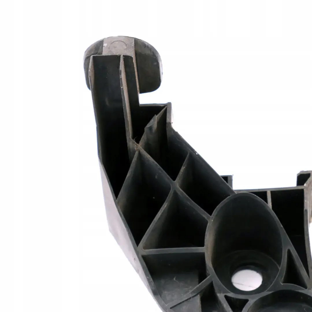 Anteriore Destro Pannello Parafango Supporto Staffa per BMW E46 Berlina Touring con numero di parte 7030620 BMW E46 Berlina Touring Anteriore Destro Pannello Parafango Supporto Staffa - SKU 7030620 - Numero di parte 7030620