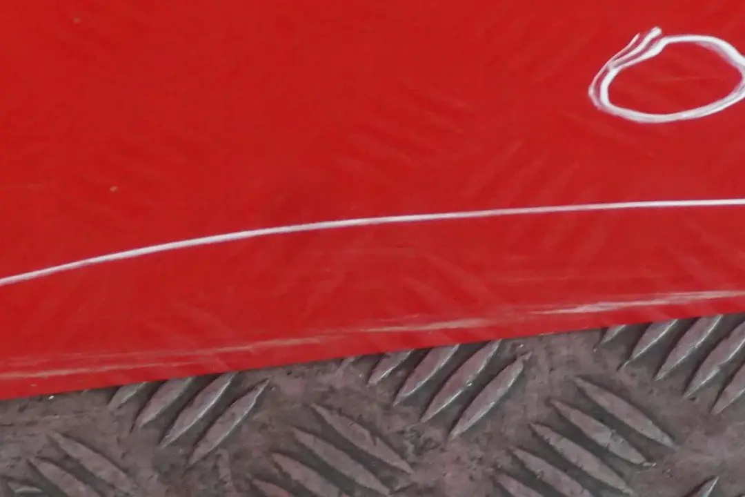 Fahrerseite Tür vorne links Chili Red 851 für BMW MINI Cooper 4 R55 R56 R57 R58 R59 mit Teilenummer 2755935 BMW MINI Cooper 4 R55 R56 R57 R58 R59 Fahrerseite Tür vorne links Chili Red 851 - SKU 2755935-CHRED9 - Teilenummer 2755935