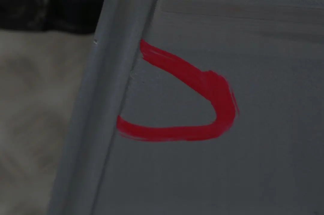 Door Rear Left N/S Titansilber Titan Silver Metallic - 354 to BMW X5 SERIES 8 E53 with Part number 8256827 BMW X5 SERIES 8 E53 Door Rear Left N/S Titansilber Titan Silver Metallic - 354 - SKU 8256827-TS8 - Part number 8256827