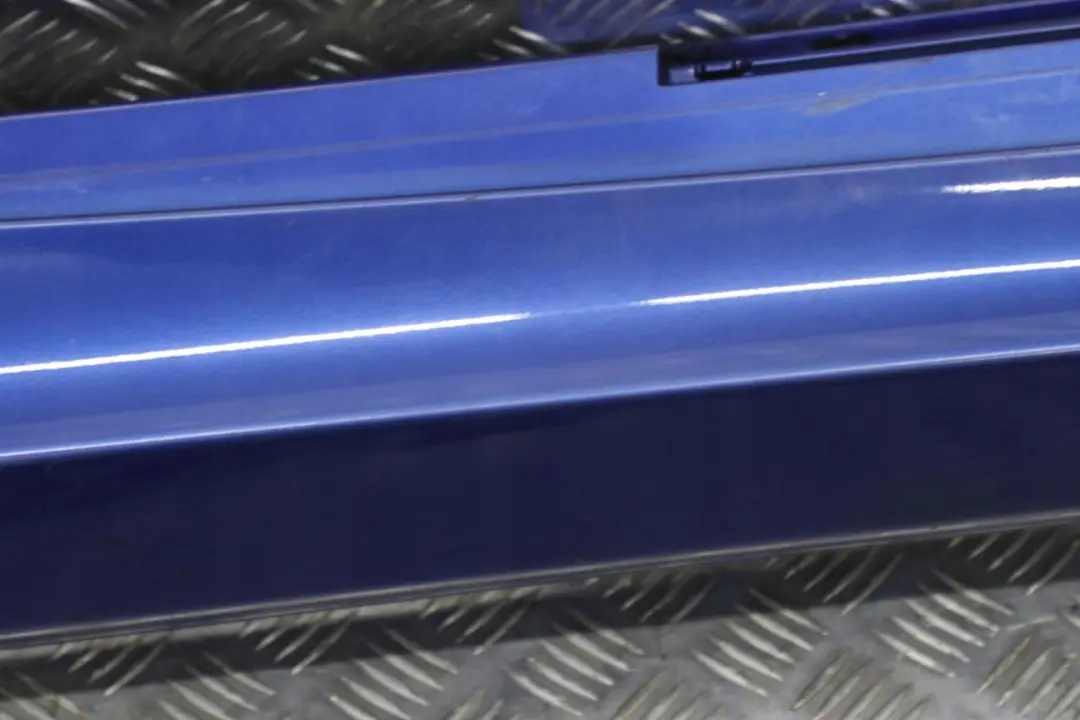 BMW E87 LCI Listello Portiera Apertura Gonna Destra Montegoblau Blu - A51 - SKU 0036144-MTB - Numero di parte 0036144
