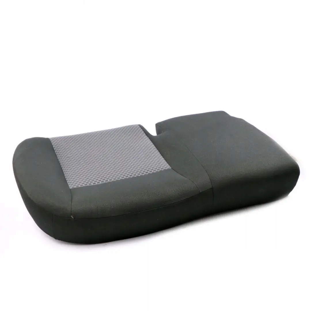 Benz a Class W169 Panca Posteriore Fodera Destra Tessuto Antracite Nero per Mercedes con numero di parte A1699200046 Mercedes Benz a Class W169 Panca Posteriore Fodera Destra Tessuto Antracite Nero - SKU A1699200046 - Numero di parte A1699200046