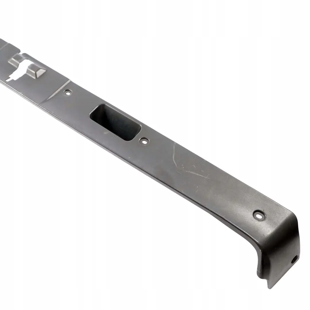 Puerta Trasera Tronco Tailgate Trim Panel para Mercedes W210 S210 con número de pieza A2107470087 Mercedes W210 S210 Puerta Trasera Tronco Tailgate Trim Panel - SKU A2107470087 - Número de pieza A2107470087