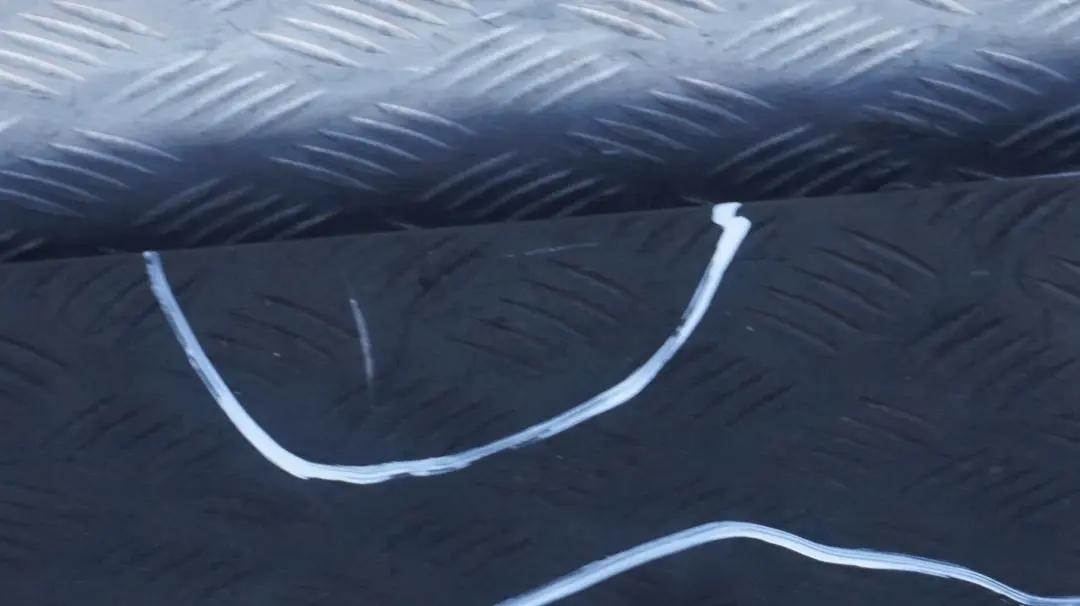 5er E60 E61 Türschwellerabdeckung links Schwarz Sapphire - 475 für BMW mit Teilenummer 0150277 BMW 5er E60 E61 Türschwellerabdeckung links Schwarz Sapphire - 475 - SKU 0150277-BS - Teilenummer 0150277