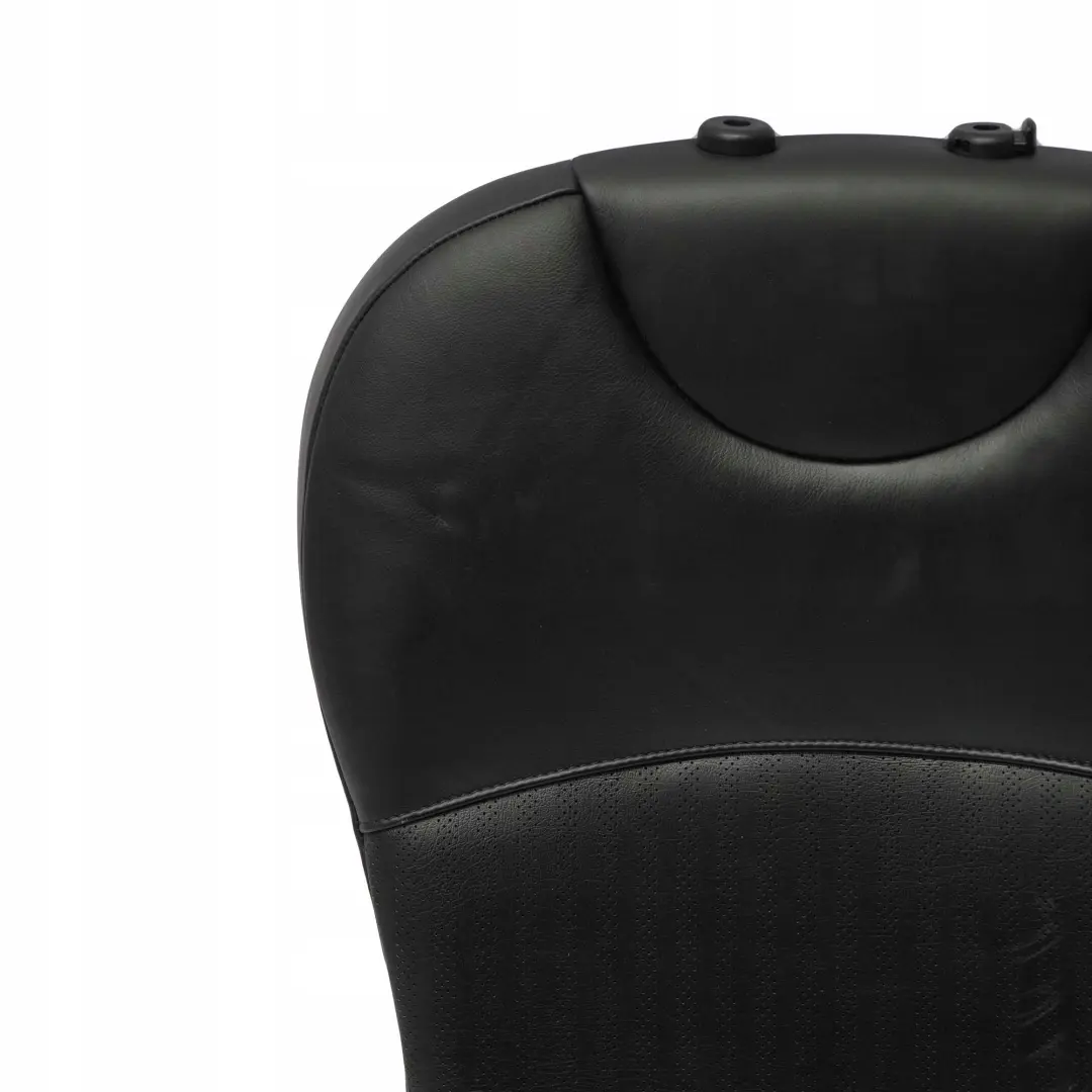Sedile Posteriore Destro O/S Schienale In Pelle Nera Punch per Mini Cooper One R56 con numero di parte 7229620 Mini Cooper One R56 Sedile Posteriore Destro O/S Schienale In Pelle Nera Punch - SKU 7229620-1 - Numero di parte 7229620