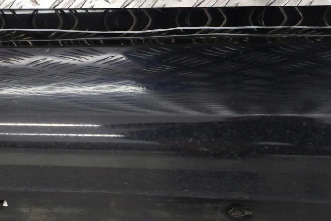 Sill Strip Side Skirt Left N/S Carbonschwarz Black - 416 to BMW 3 E90 E91 M Sport with Part number 0033441 BMW 3 E90 E91 M Sport Sill Strip Side Skirt Left N/S Carbonschwarz Black - 416 - SKU 0033441-CAR3 - Part number 0033441