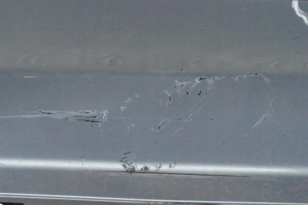 *BMW 1 E81 E82 E88 Schwellerleiste Blende Schweller Rechts Bluewater Blau - 896 für mit Teilenummer 0036142 *BMW 1 E81 E82 E88 Schwellerleiste Blende Schweller Rechts Bluewater Blau - 896 - SKU 0036142-WB1 - Teilenummer 0036142