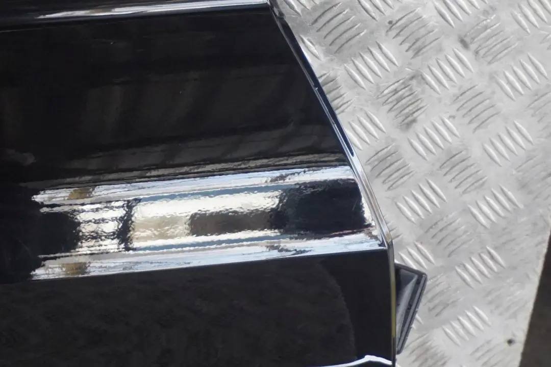 BMW 1 Reihe F40 Tür Vorne Rechts Schwarz 2 - 668 - SKU 8737064-SCH - Teilenummer 8737064